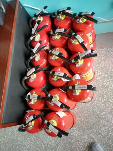 草坡小学春季消防器材检查